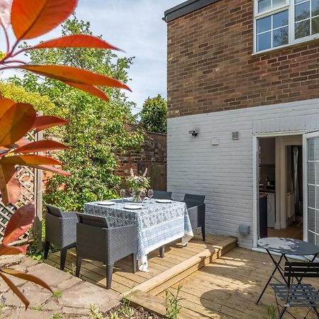 Adorable Cottage With A Log Burner In Heavenly Village - Constable Lodge Nayland エクステリア 写真