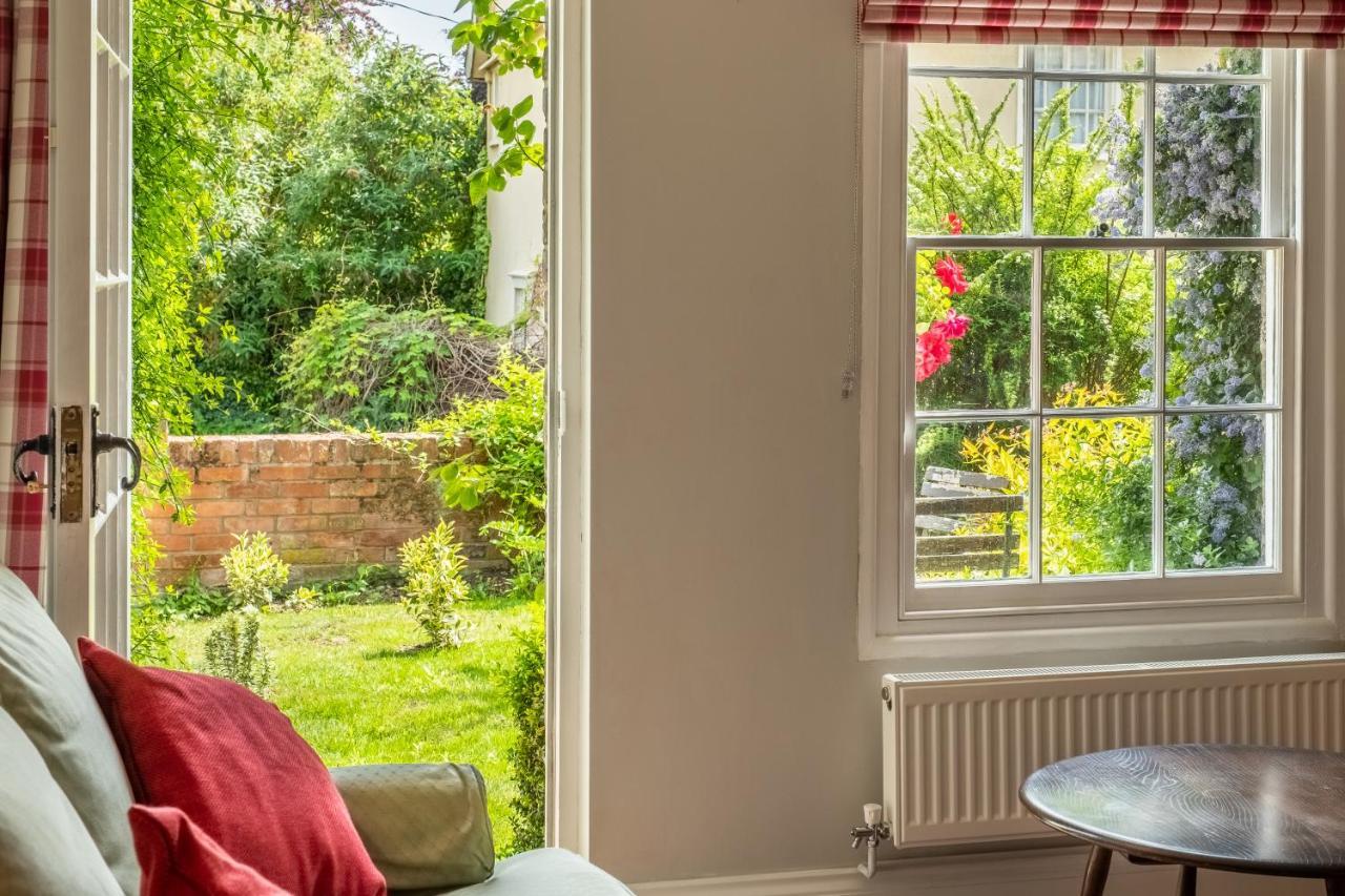 Adorable Cottage With A Log Burner In Heavenly Village - Constable Lodge Nayland エクステリア 写真